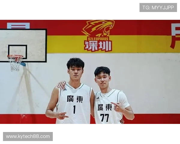 全运会特别报道：广州篮球队逆袭之路展现拼搏精神与团队力量